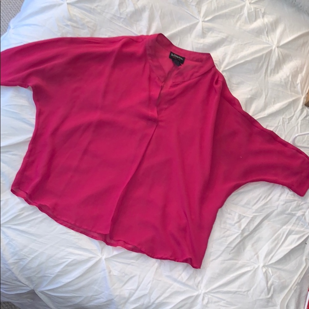 💓 Hot Tempered V-Neck Blouse 💓